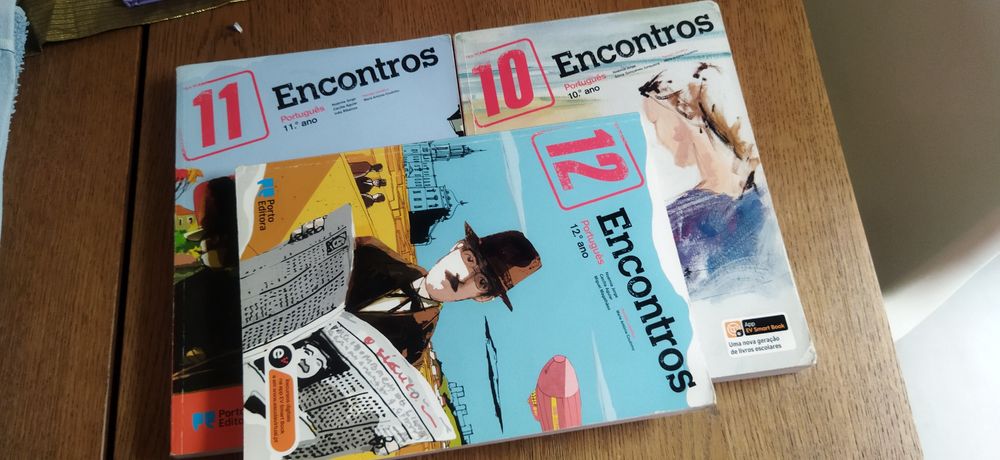 Manuais de Português "Encontros"
