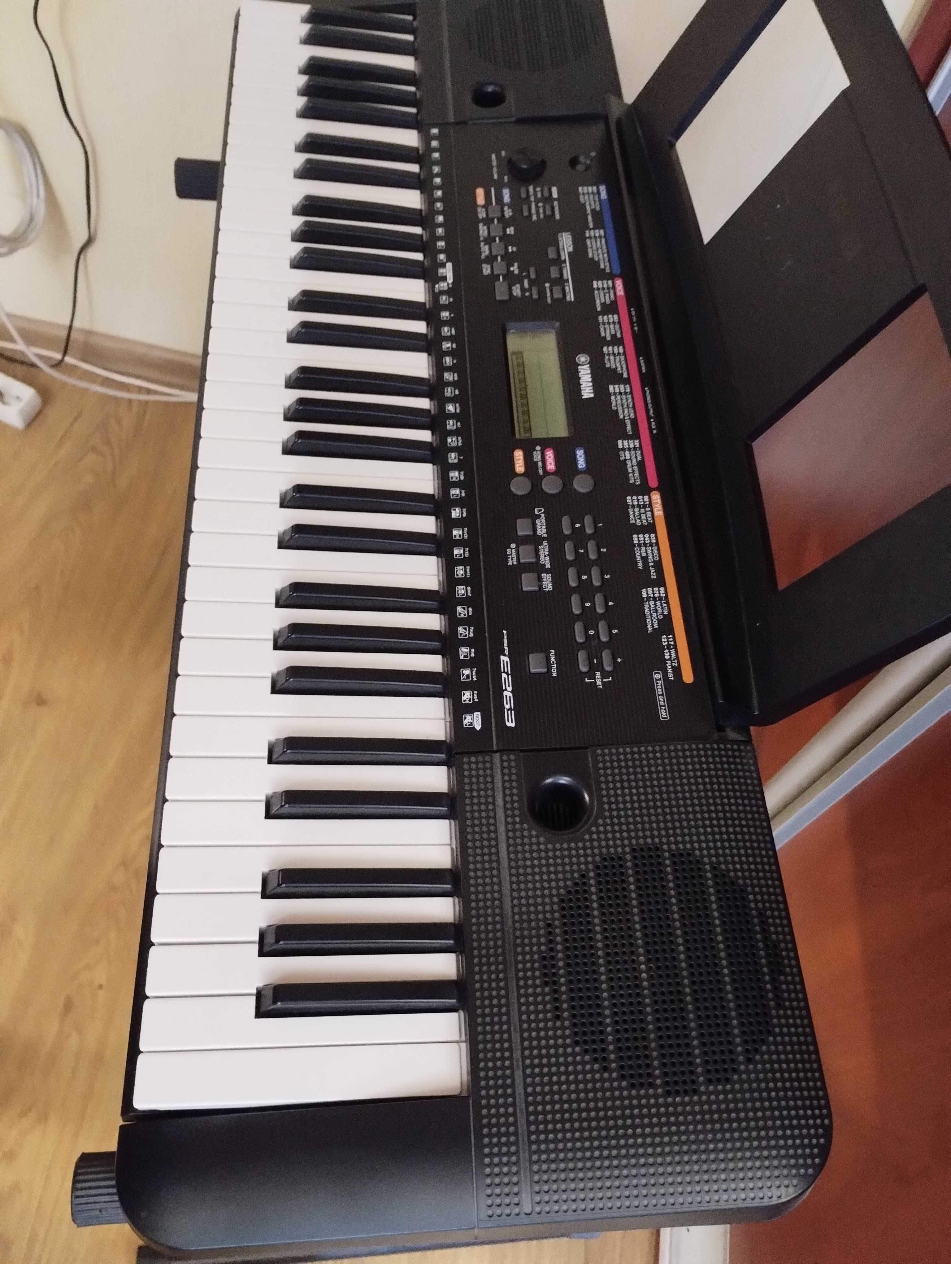 синтезатор yamaha psr-e263