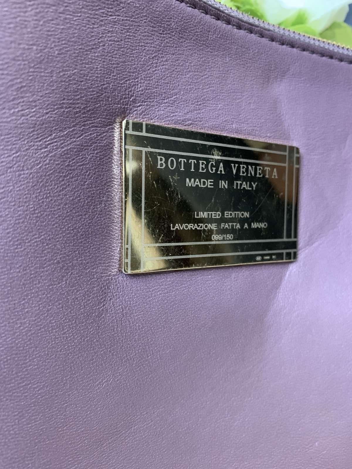 Bottega Veneta Italy,оригінал, нат.кожа,ідеал