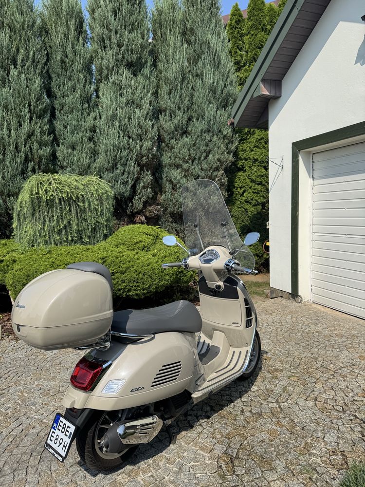 Vespa 125 GTS 2023 FV23% przebieg 2100