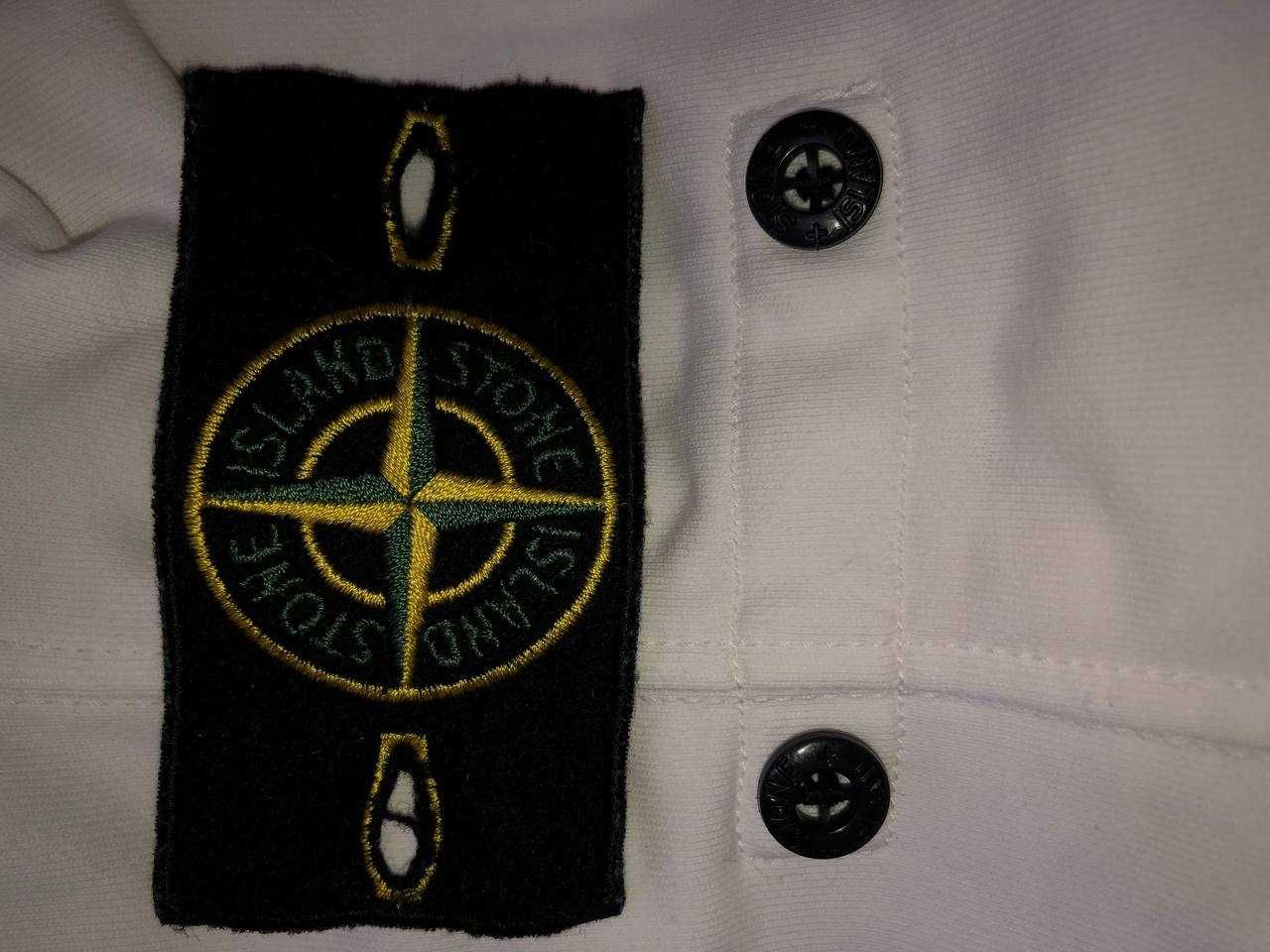 свитшот Stone Island с оригинальным патчем