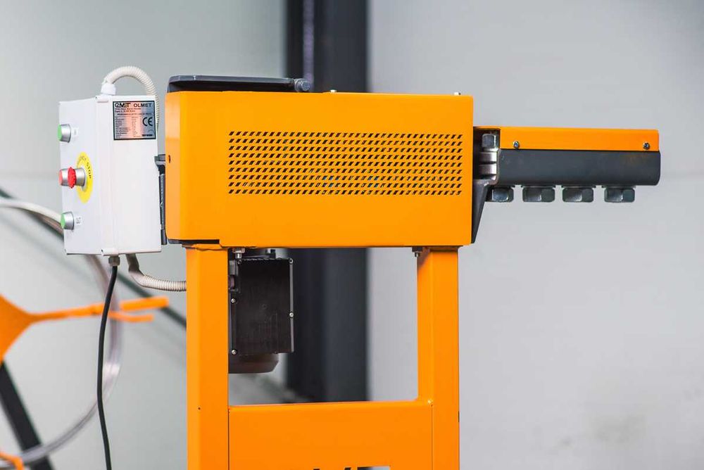 Prościarka do drutu elektryczna Electric wire straightener OLMET 6-8mm