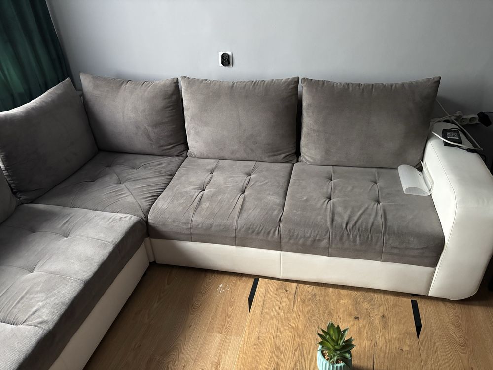 Narożnik z funkcją spania