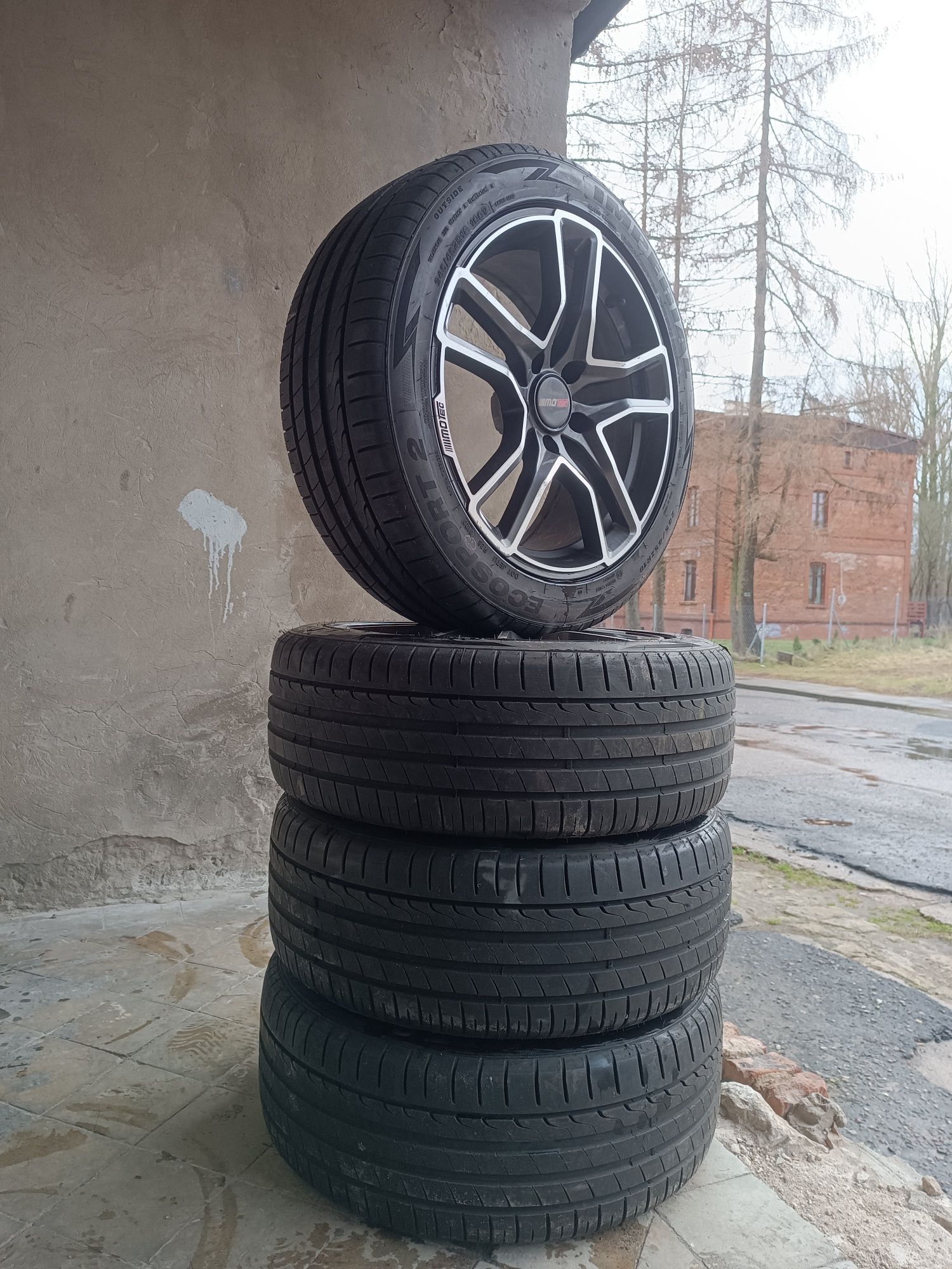 Komplet kół 18" 5x120 BMW Motec