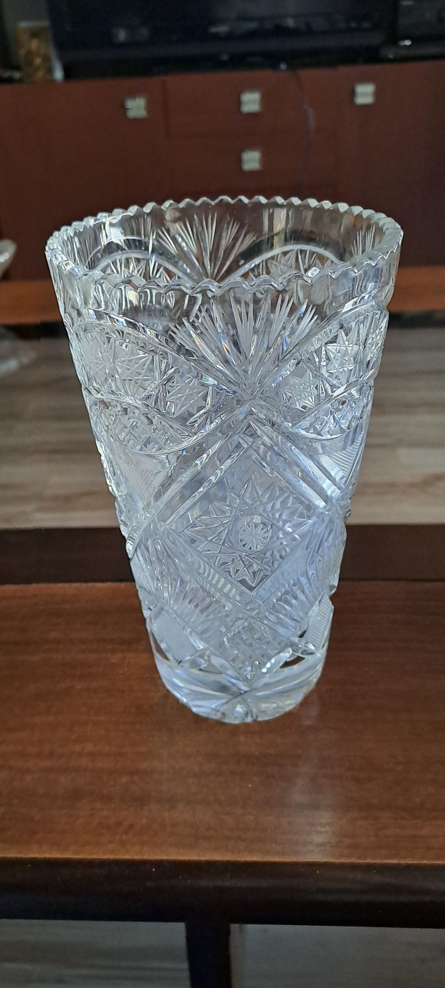 Wazon kryształowy.