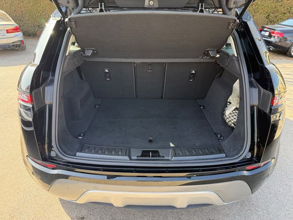 Range Rover Evoque p300