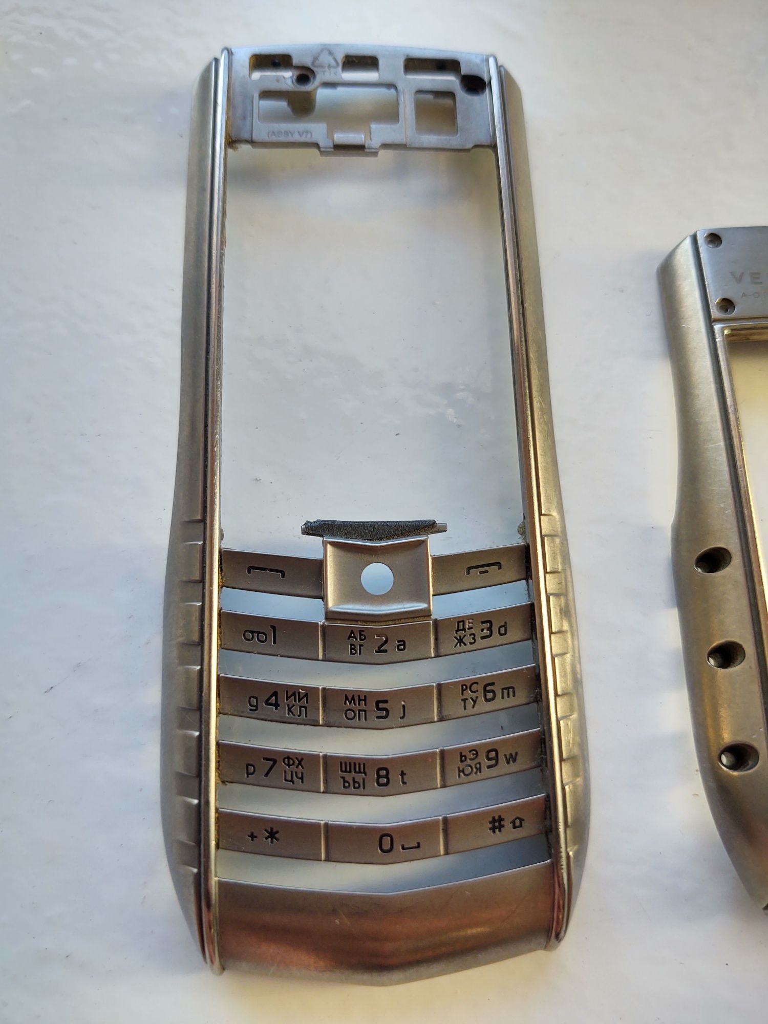 Vertu ascent TI.корпус