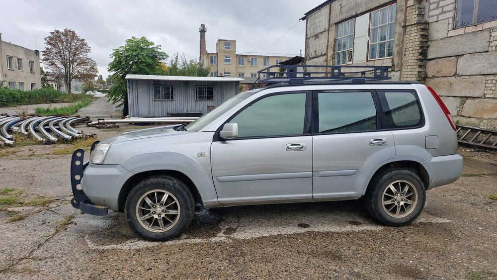 Бампер Nissan X-Trail T30 захист, передний обвес, кенгурятник
