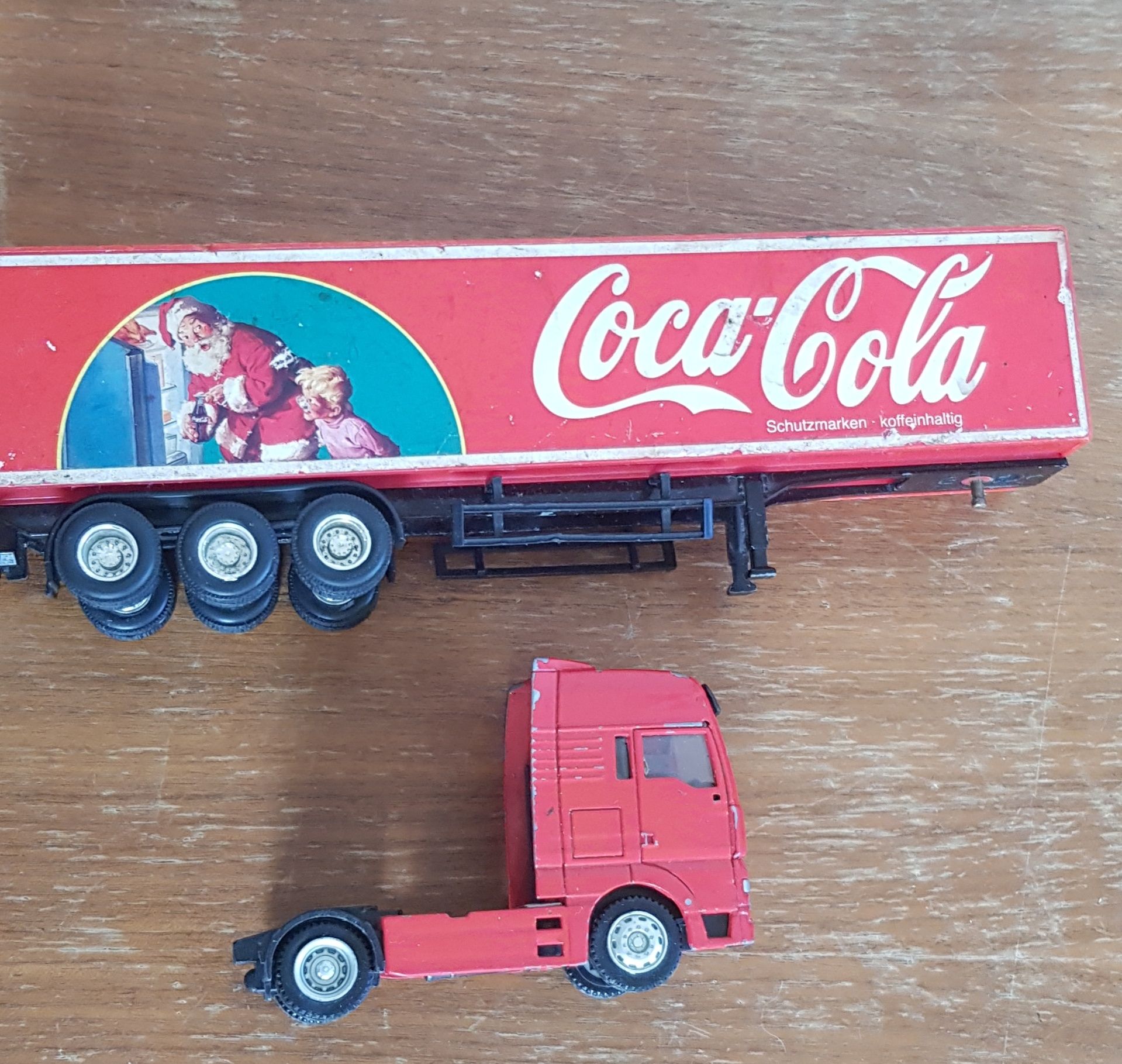 Model MAN z naczepą reklama coca cola