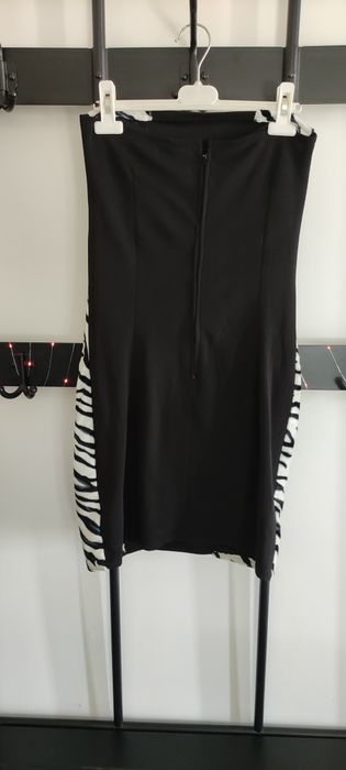 Vestido com padrão zebra