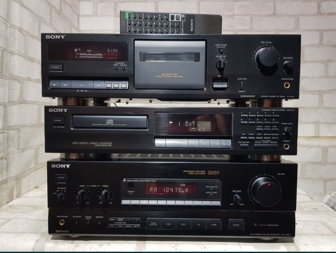 Пульт! Стійка ресивер STR-GX511,CD SONY CDP-211 , дека SONY TC-K311, б
