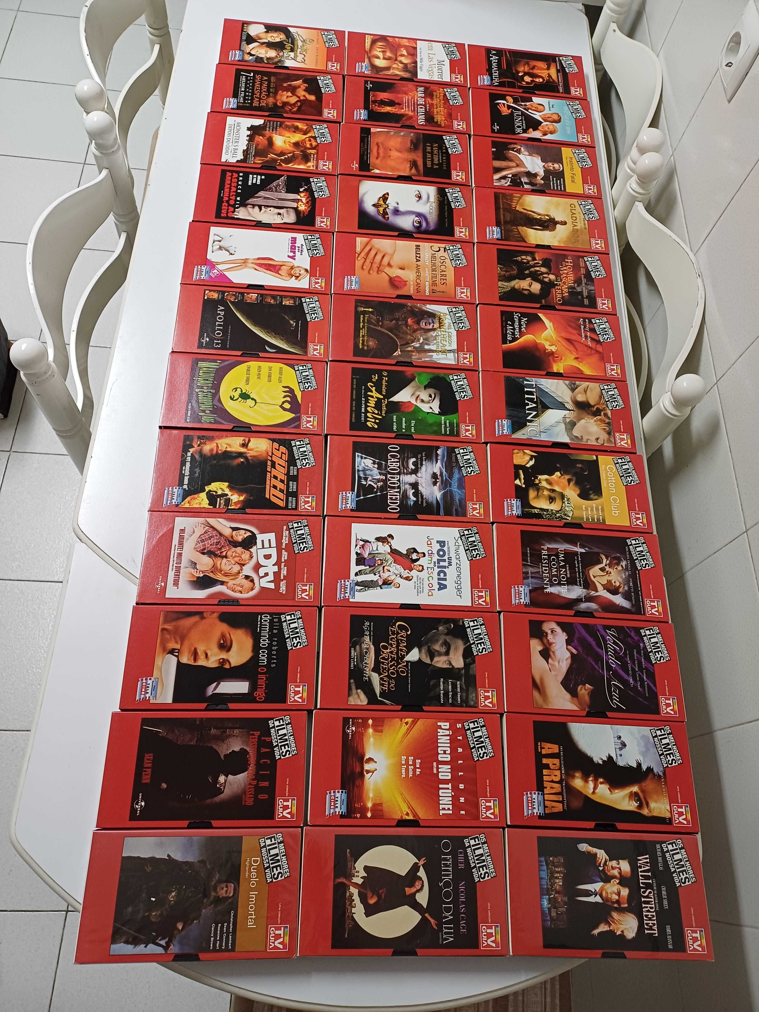VHS's de filmes, banda desenhada, documentários 250 unidades