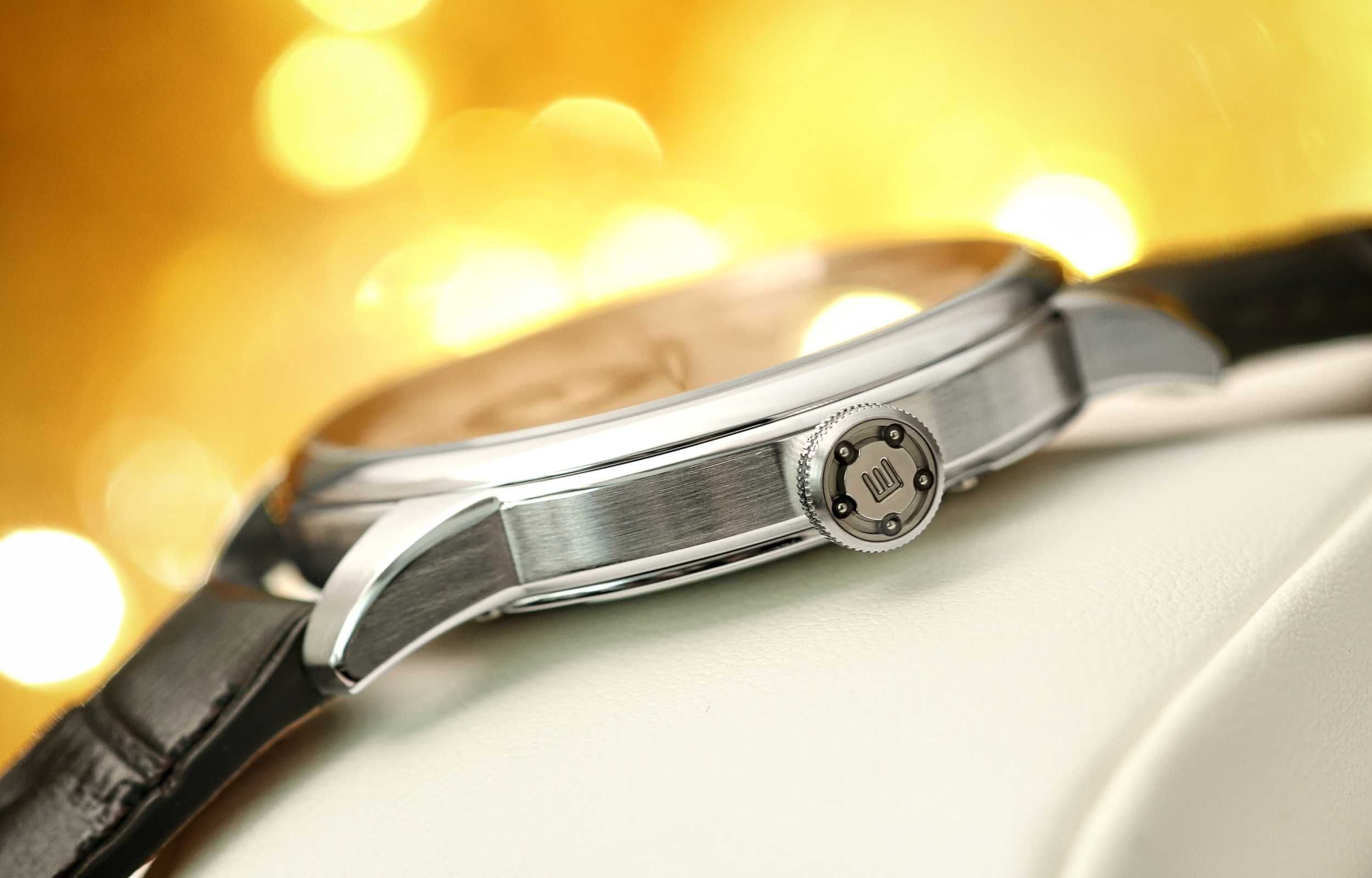Eterna 2971.41.66.1327 Adventic Quartz Big Date