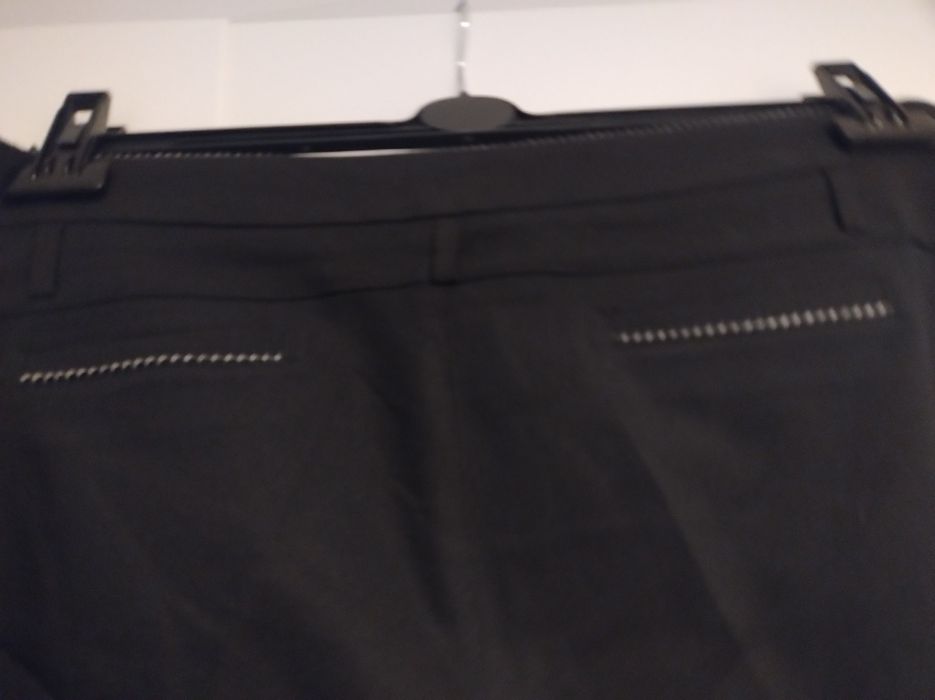 Czarne eleganckie spodnie roz 46
