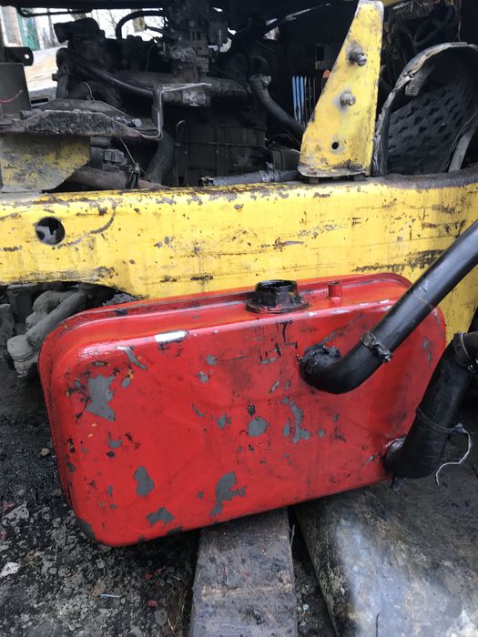 Бак паливний і гідравлічний масляний Балканкар ДВ1792, 1661, ЕВ687 717