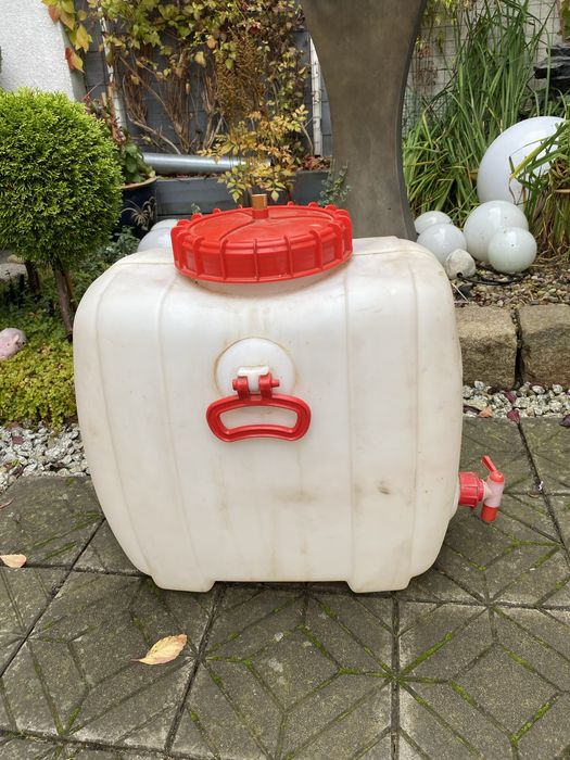 Zbiornik 60 L z kranikiem