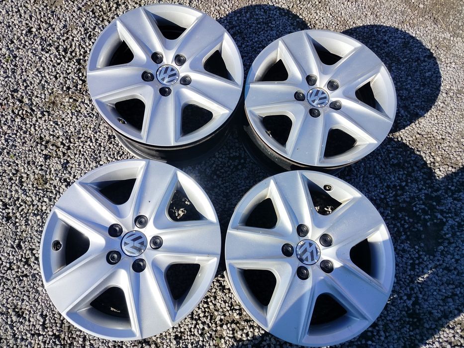 16 Felgi struktury Volkswagen 5x112 caddy golf passat