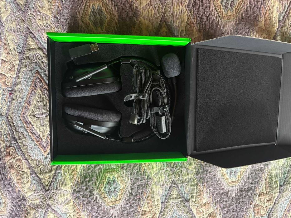 Razer BlackShark v2 pro 2023