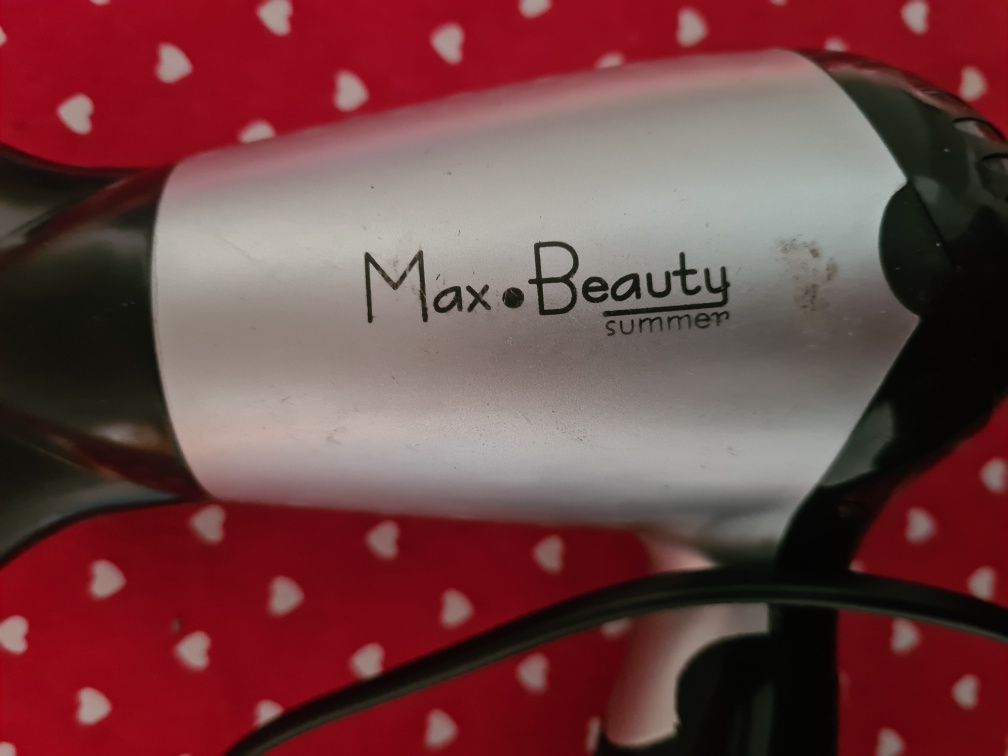 Suszarka do włosów Max Beauty