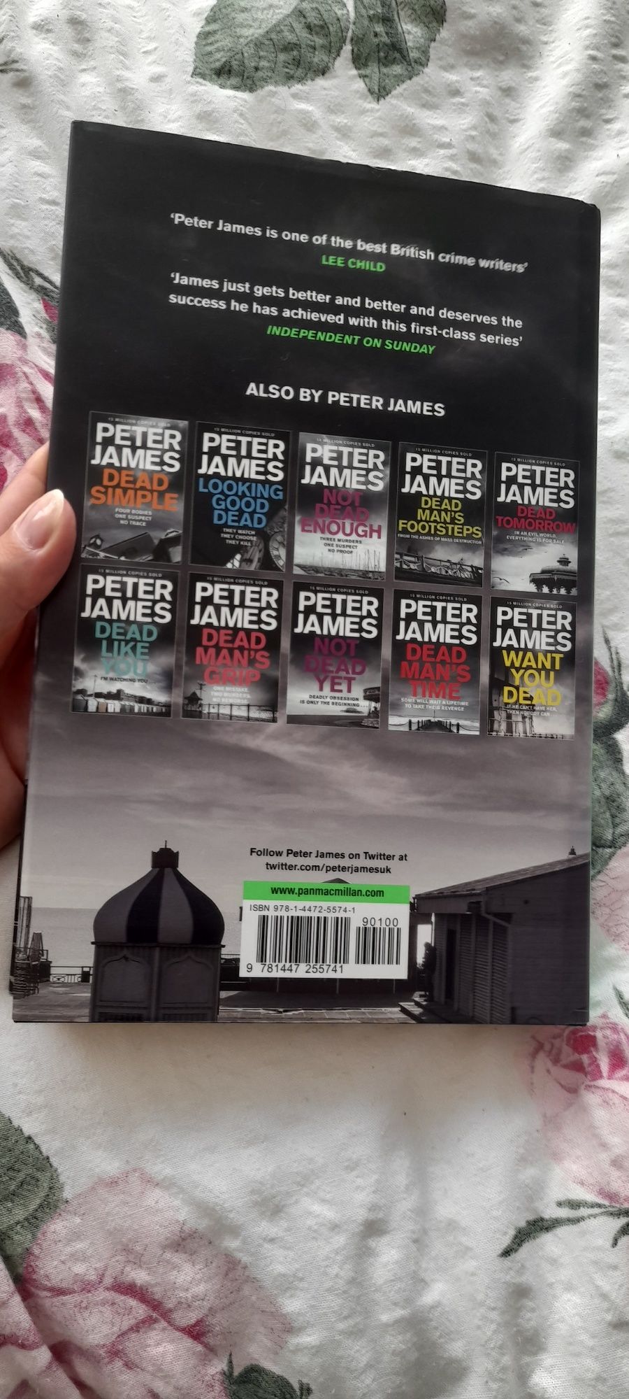Peter James 'You Are Dead' - kryminał po angielsku
