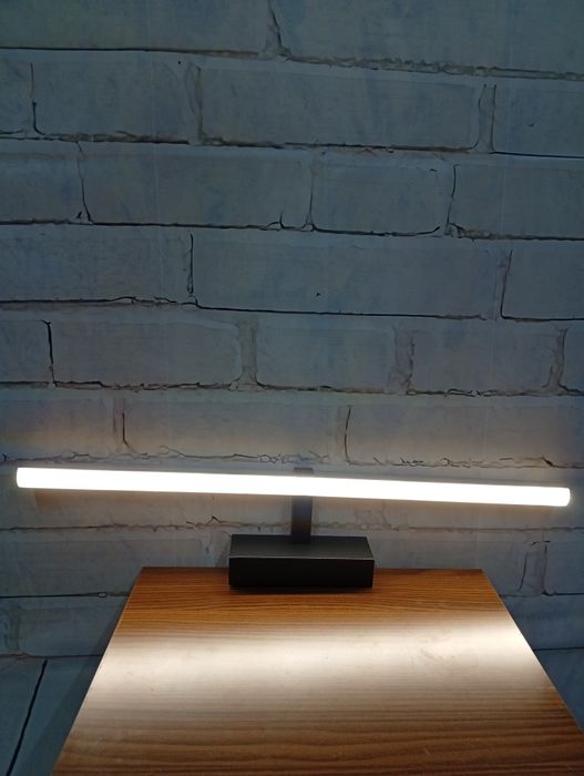 Kinkiet LED Lampa 8-24W ok. 60cm