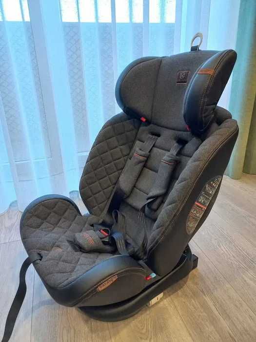 cadeira auto giratória universal  até 0-36 kg com sistema Isofix