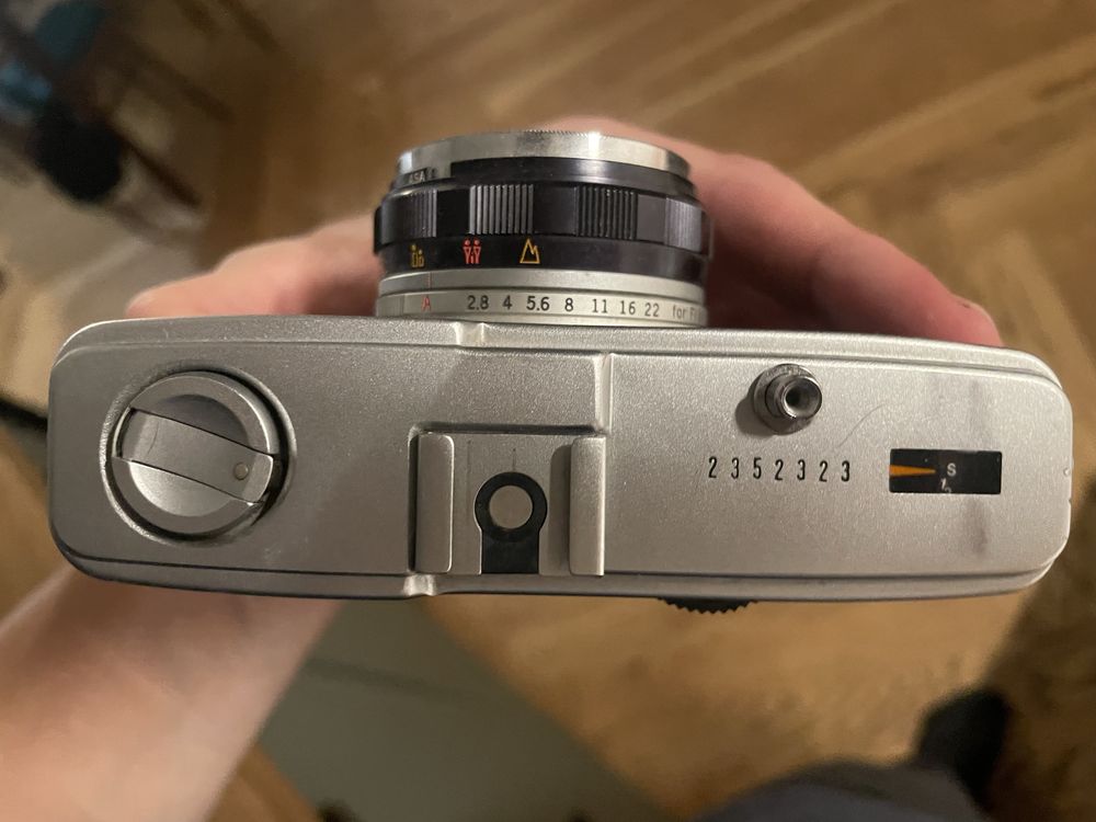 Olympus Trip 35 analog obiektyw 40 mm