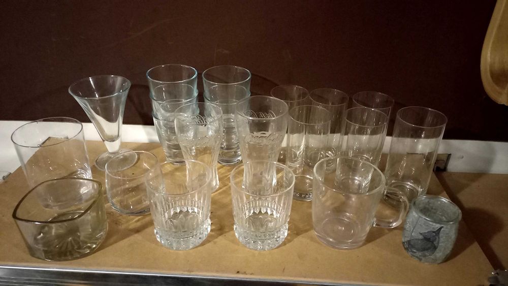 Szklanki różne rodzaje