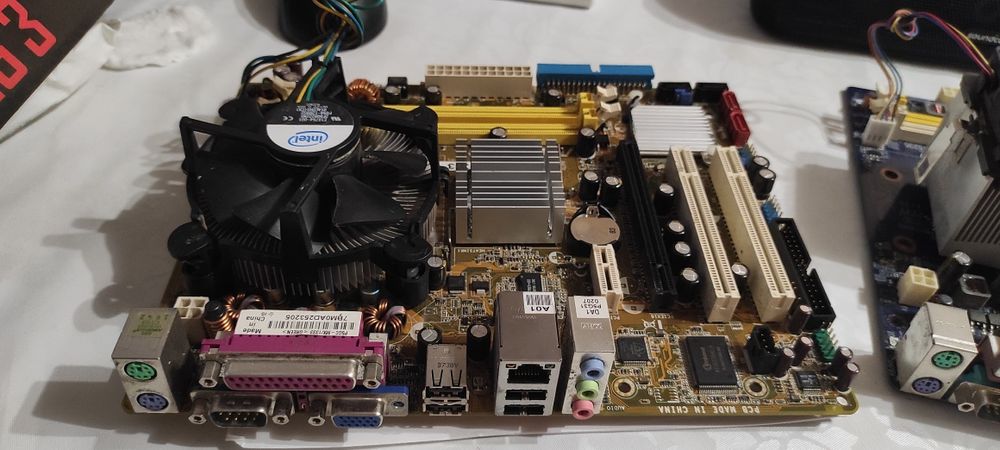 Материнская плата+ процессор+ оперативная память