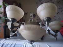 Stylowy żyrandol