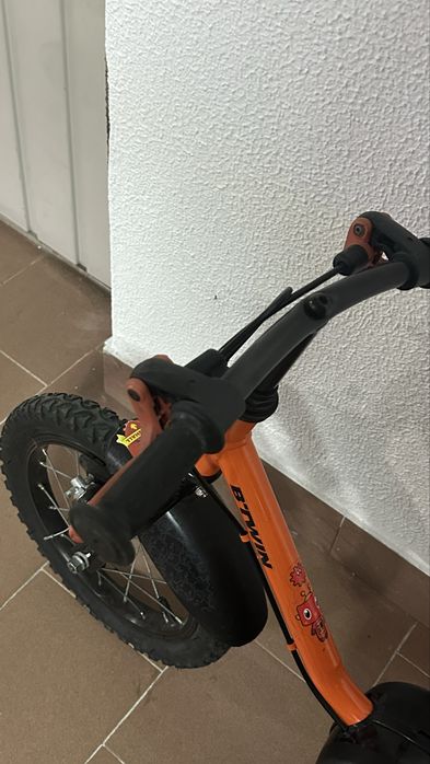 Bicicleta crianca 3 a 6 anos DECATHLON 500 Robot