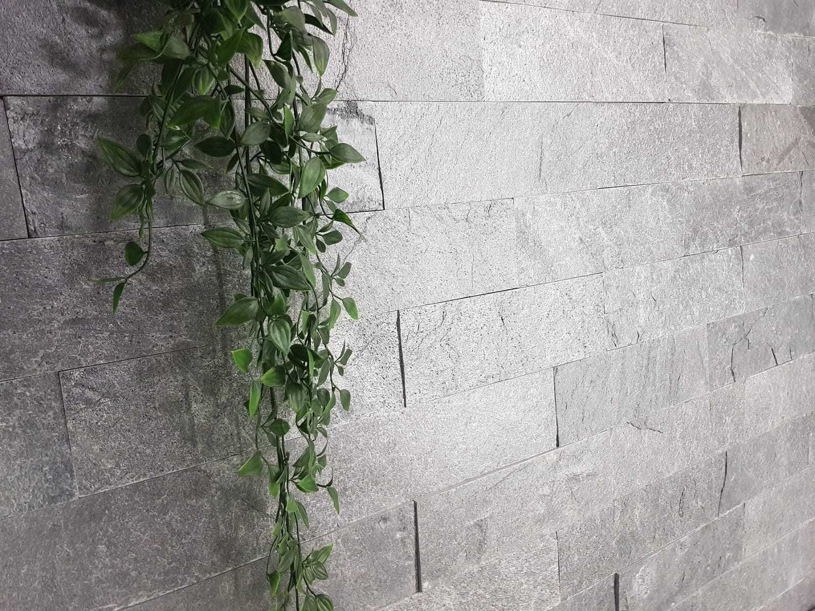 Kamień elewacyjny kwarcytowy Silver Grey Brick 10x30x1,2 cm