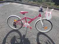 Bicicleta de menina roda 20 como nova