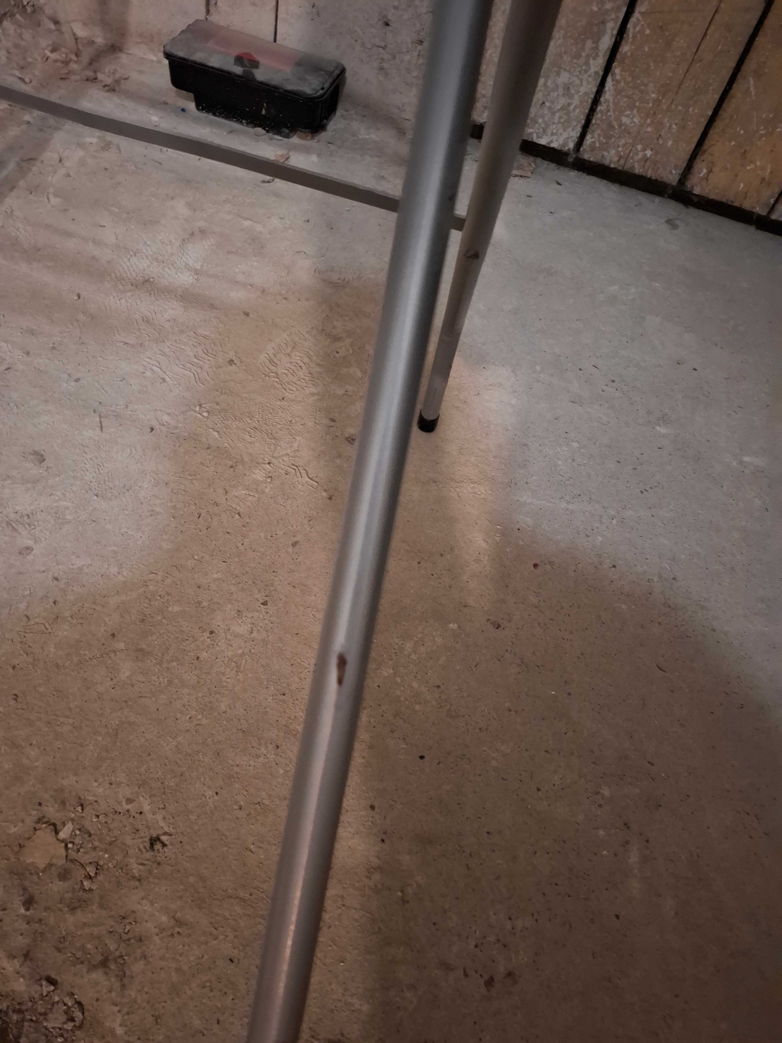 Metalowy stojak pod wanienkę + wanienka GRATIS