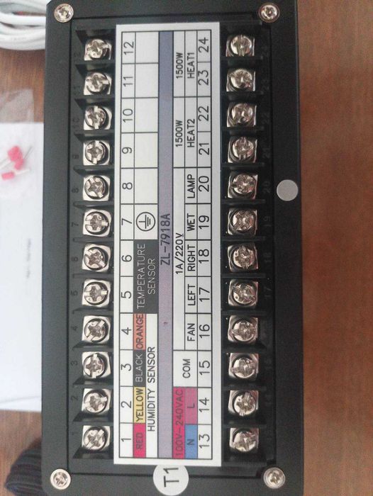 Терморегулятор Контроллер Lilytech ZL-7918A для инкубатора