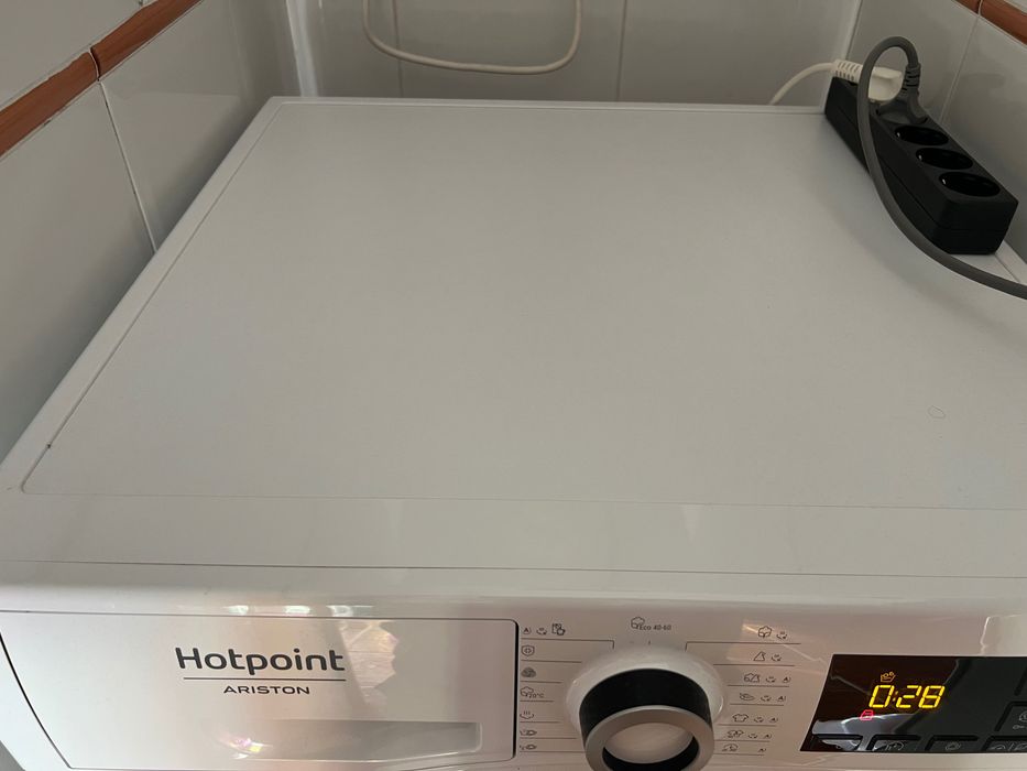 Máquina de lavar roupa Hotpoint