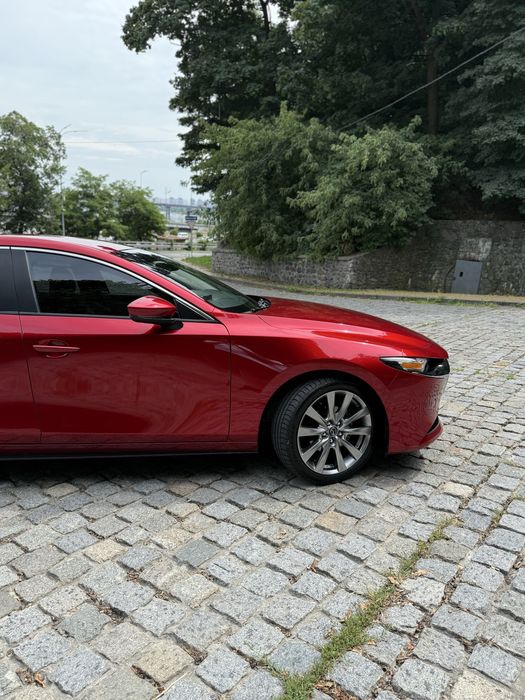 Мазда 3 BP 2020 року