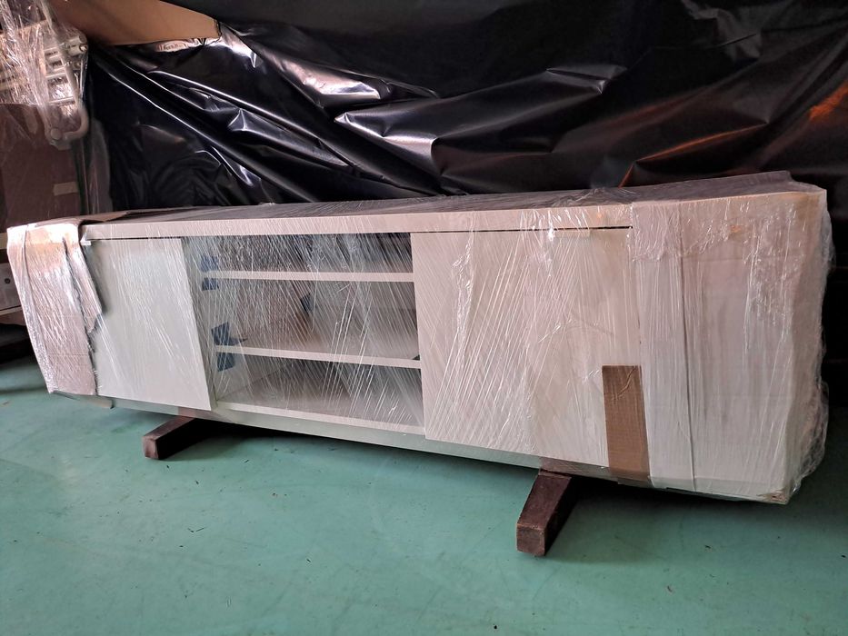 Móvel TV IKEA BYÅS Branco Como Novo