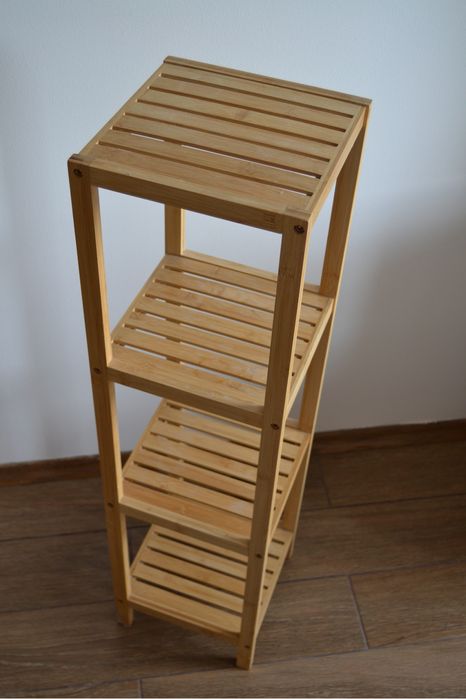 regały łazienkowe + uchwyt na papier toaletowy