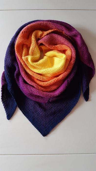 Chusta ręcznie robiona na szydełku