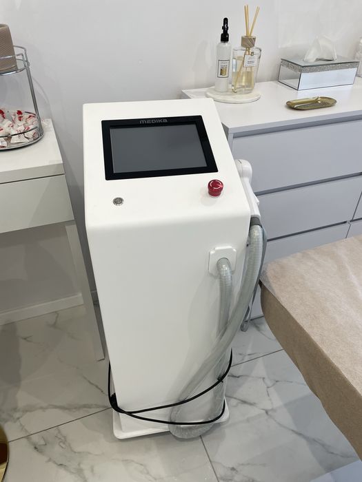 Sprzedam prawie nowy Trio Laser SLD 755nm + 808nm + 1064nm