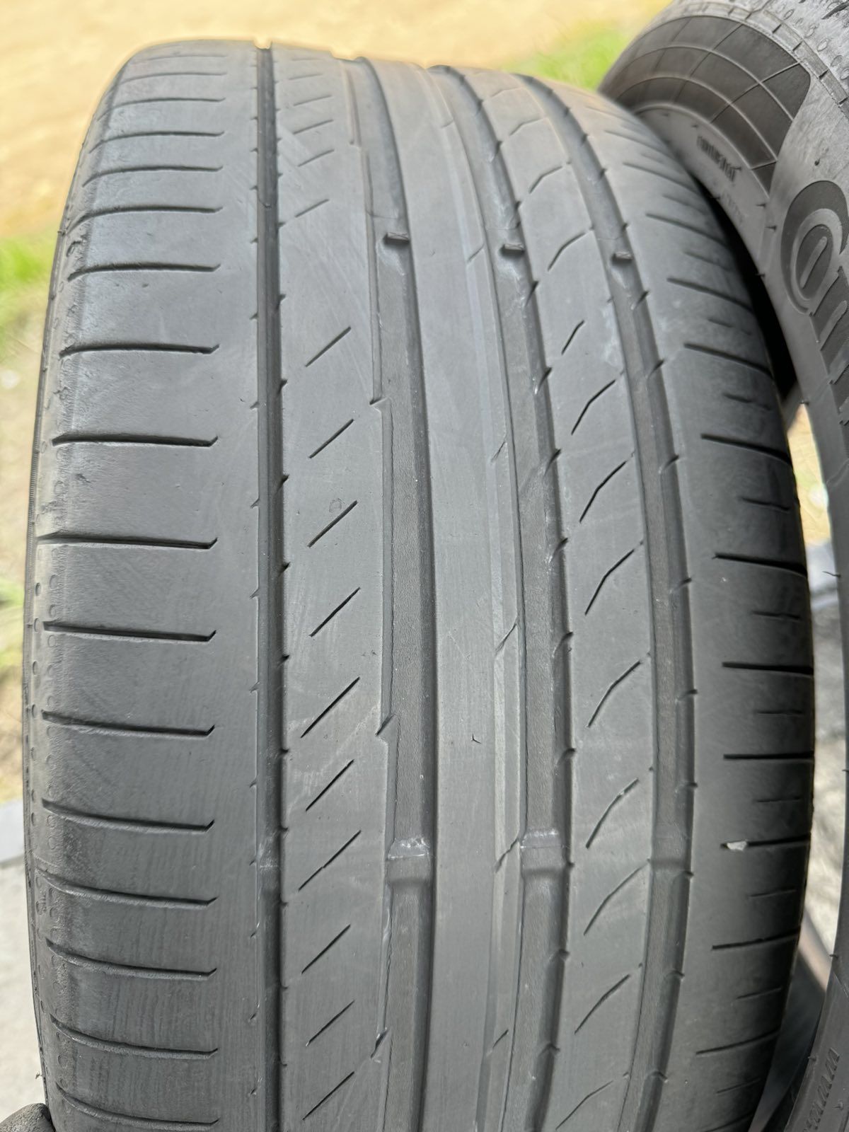 Літні шини Continental 225/45 R17