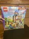 Lego friends dom przyjaźni