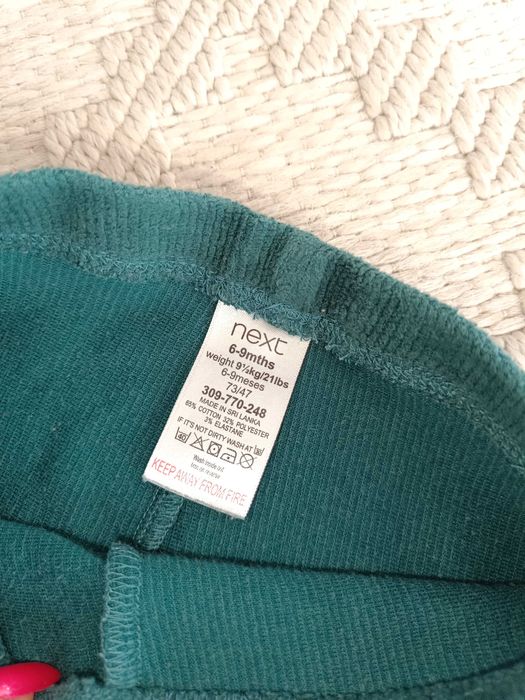 Leginsy prążek Next 74 spodnie