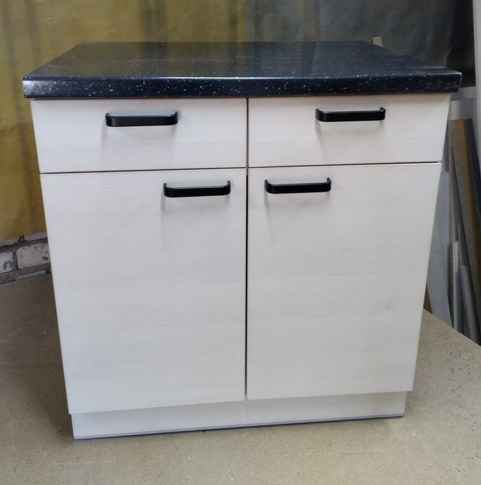 Тумба-стіл нова 80 см