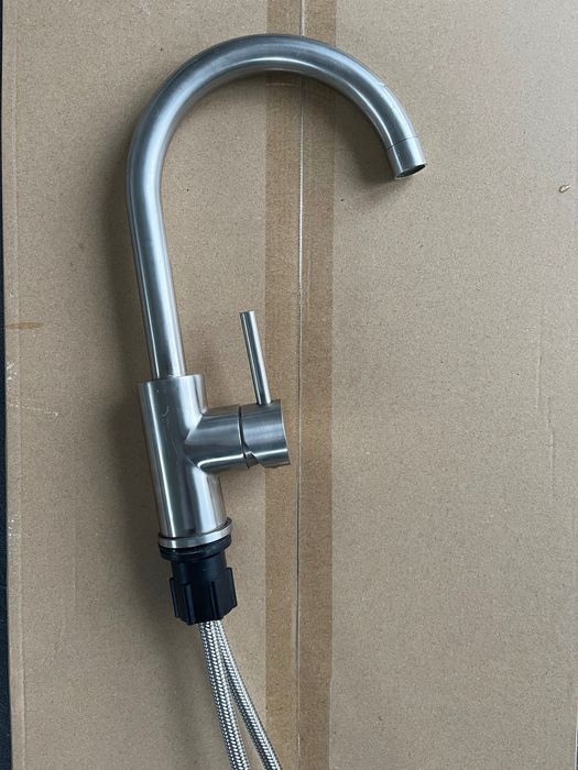 Baterie kuchenne/ Kran kuchenny kompletny