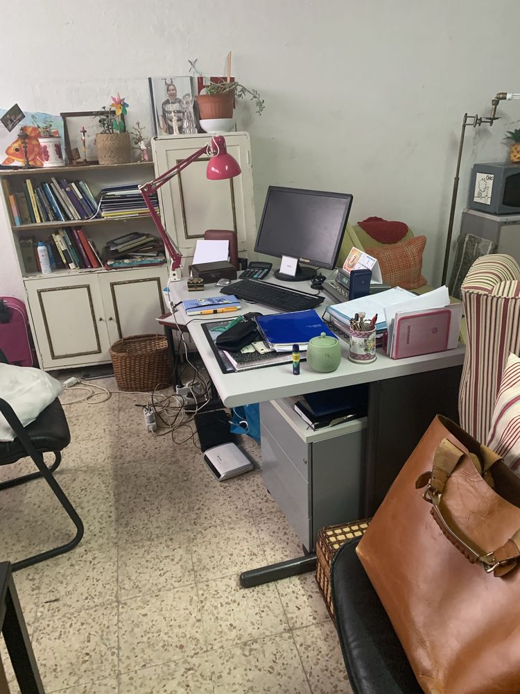 Mesa de escritório troca
