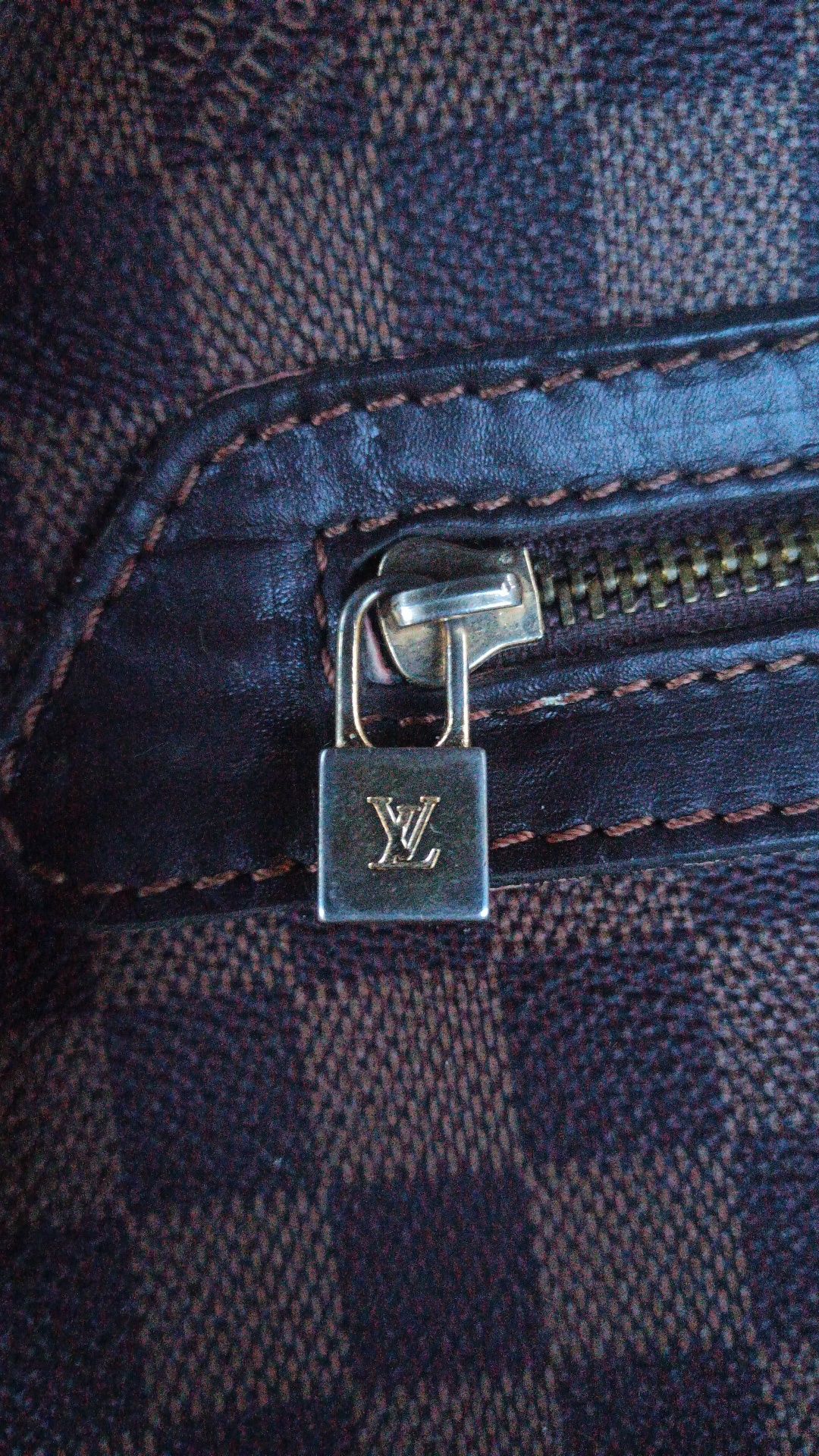 Сумка Louis Vuitton