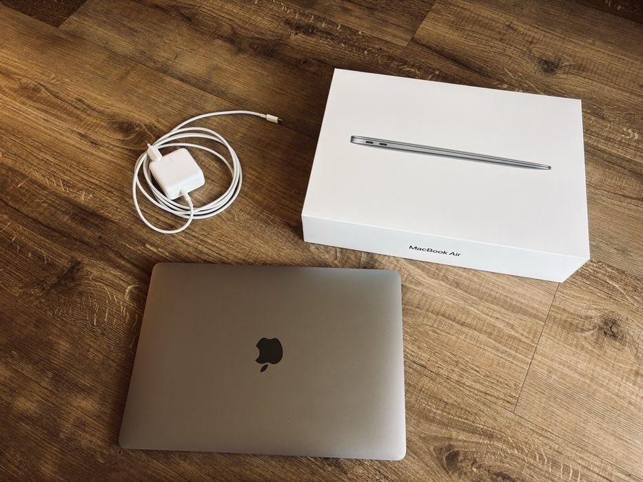Macbook Air M1 Apple stan idealny
