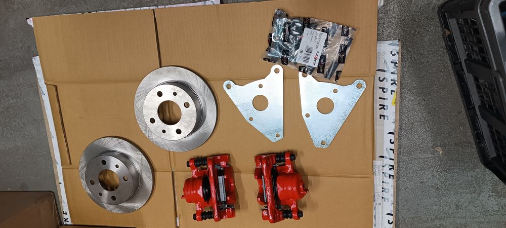 Fiat 126p hamulce tarczowe kompletny zestaw do przeróbki przednie